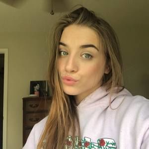 Meet your Posher, Alexandra